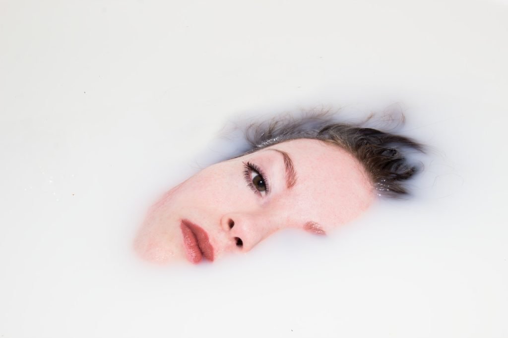 Microdermabrasion vs Microneedling